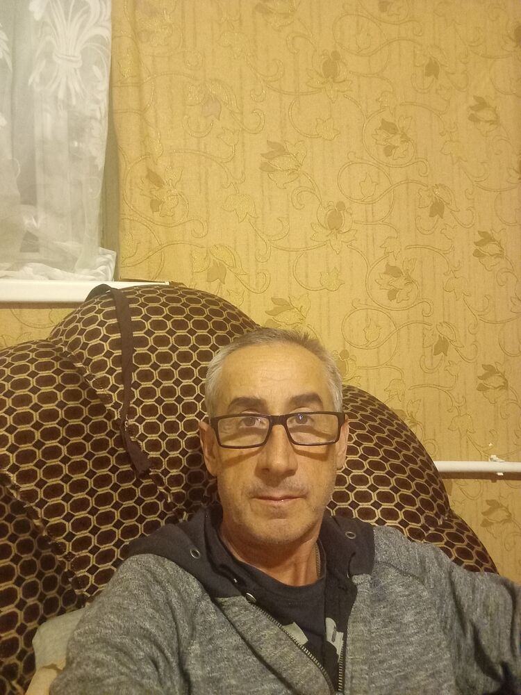  47998501  , 52 ,    