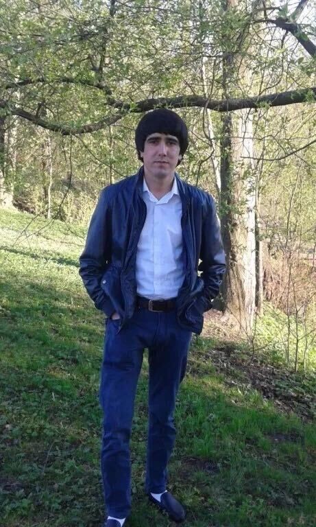  52943511  , 32 ,    -