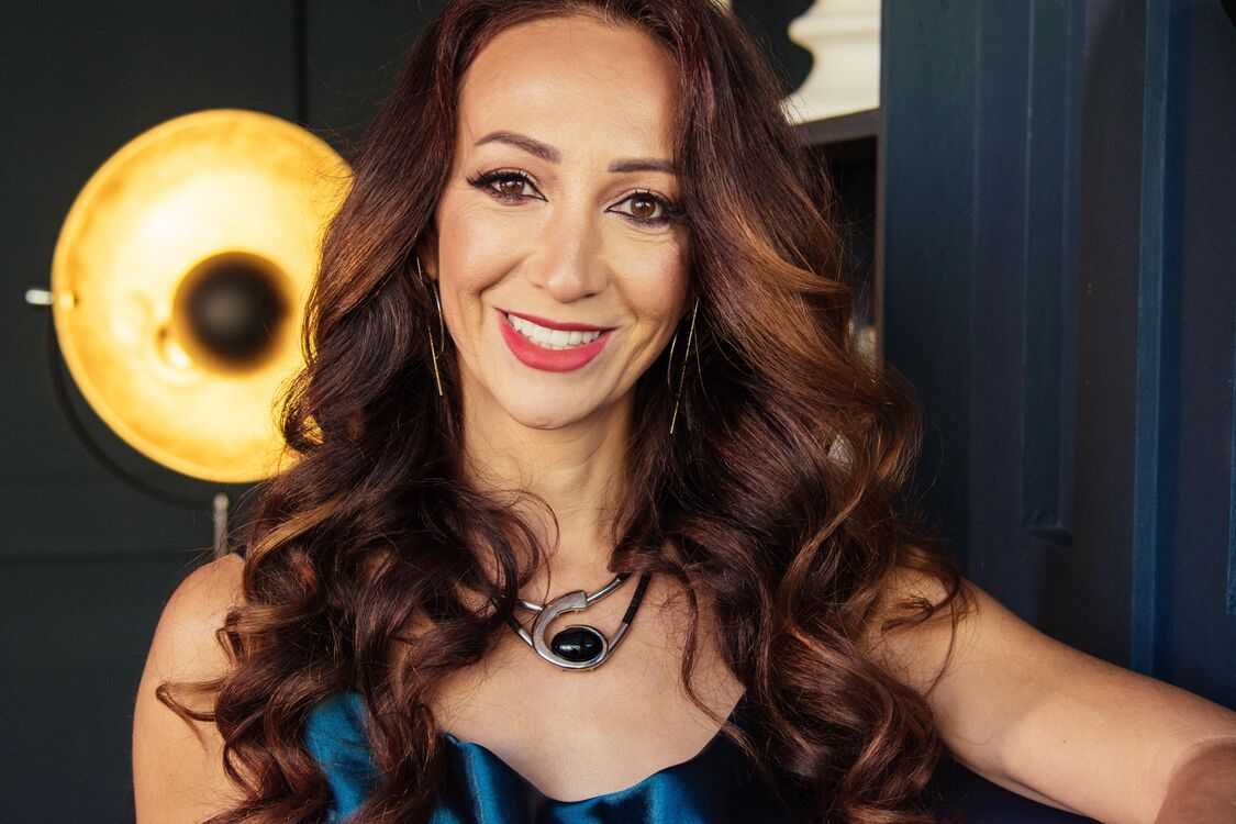  53954641  , 47 ,    Limassol