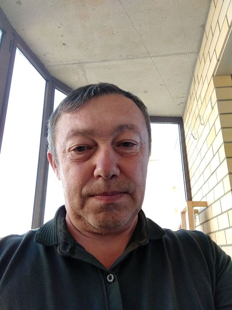  28858631  , 56 ,    