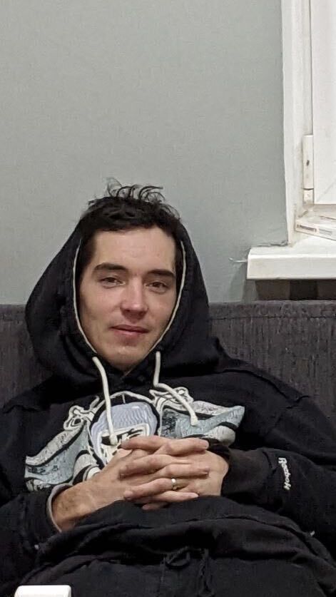  36843661  Pavel, 28 ,    -