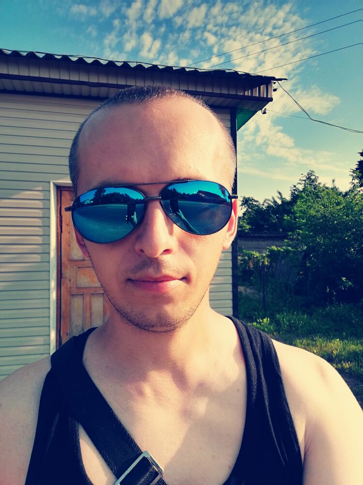  ,   Alexander, 33 ,   , 
