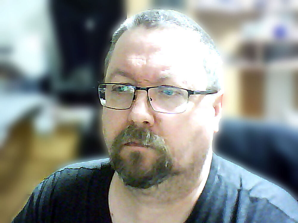  48176171  Oleg, 50 ,    