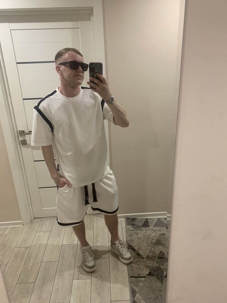  48584861  , 26 ,    