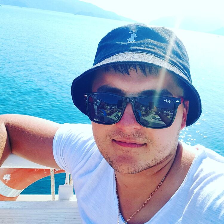 ���� 21623351 ������� Buro, 34 ����, ���� ���������� � ������