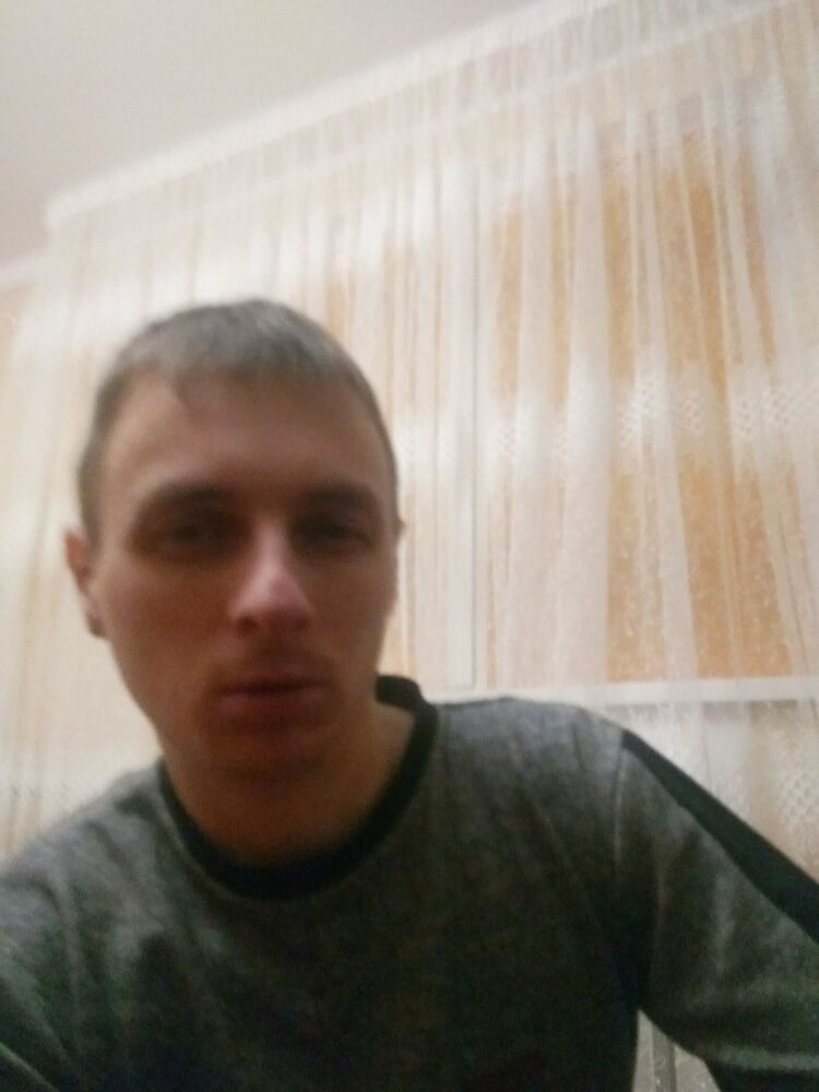  ,   Alex, 36 ,  