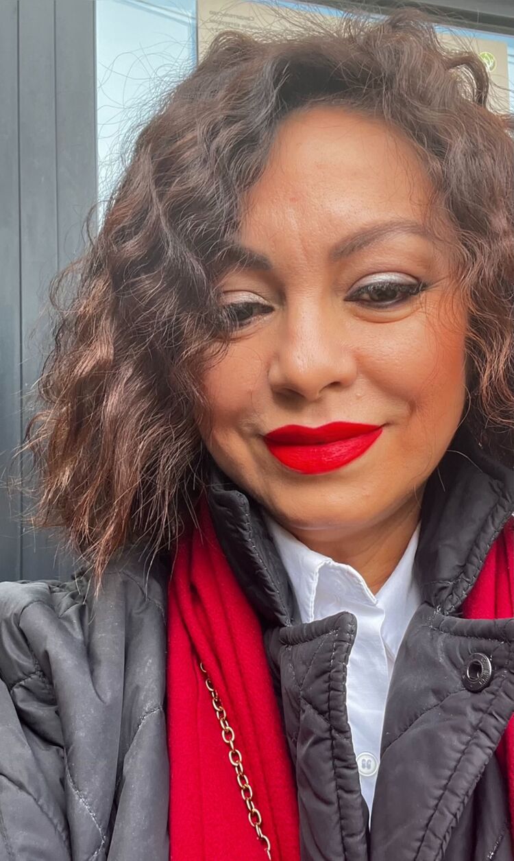 ���� 54996741 ������� �����, 52 ����, ���� ���������� � Lambeth