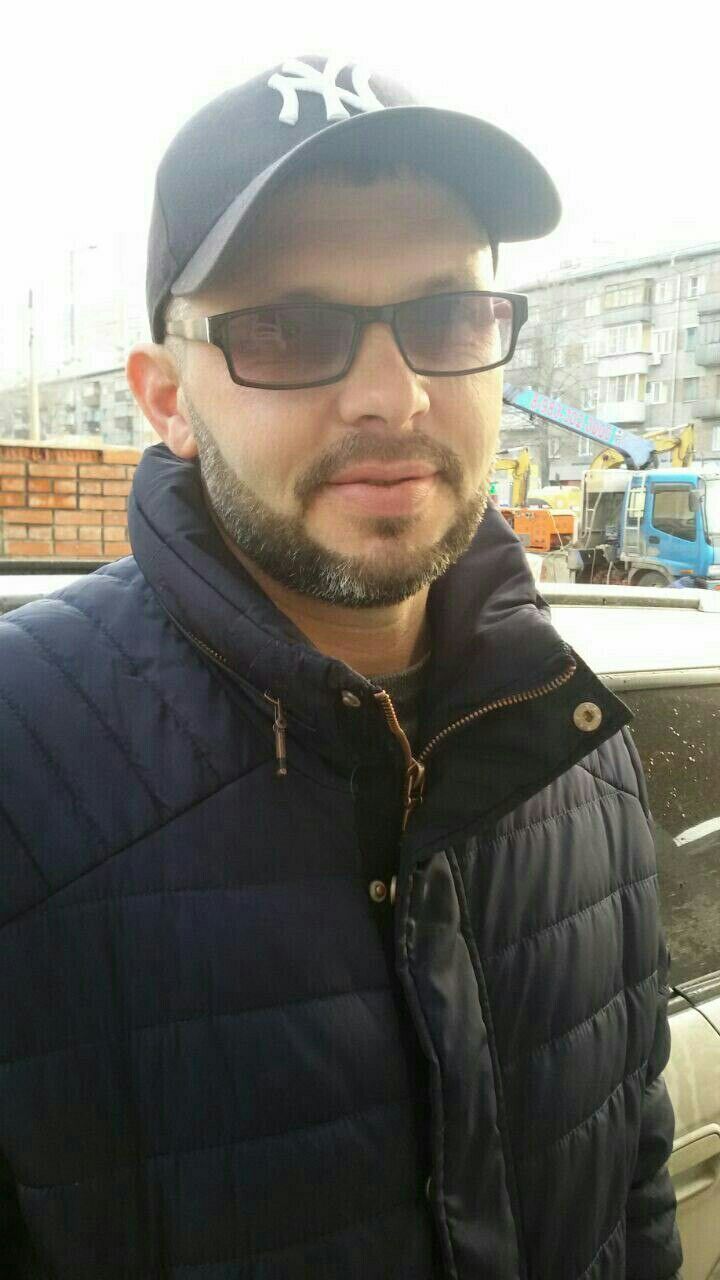  30513681  , 44 ,    