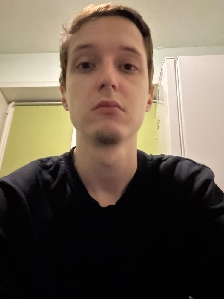  53701201  Nikolay, 26 ,    