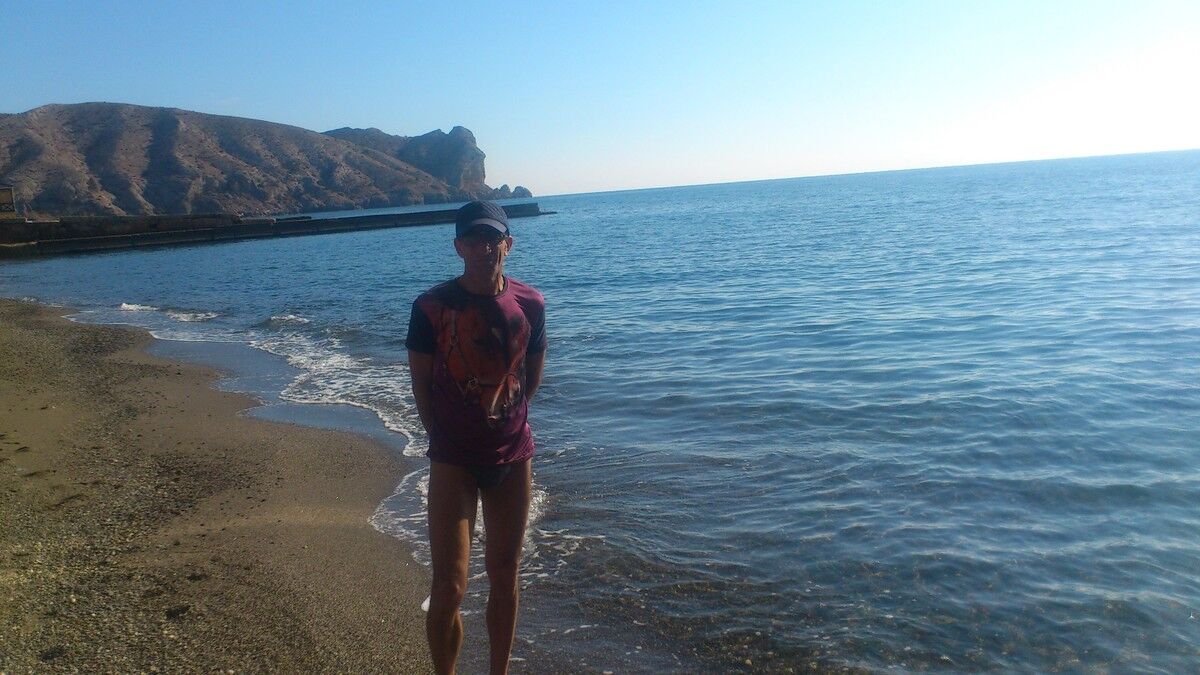  ,   Aleks, 51 ,   ,   , c 