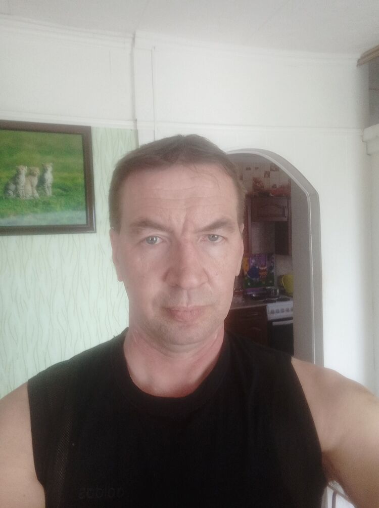  44905861  , 52 ,    