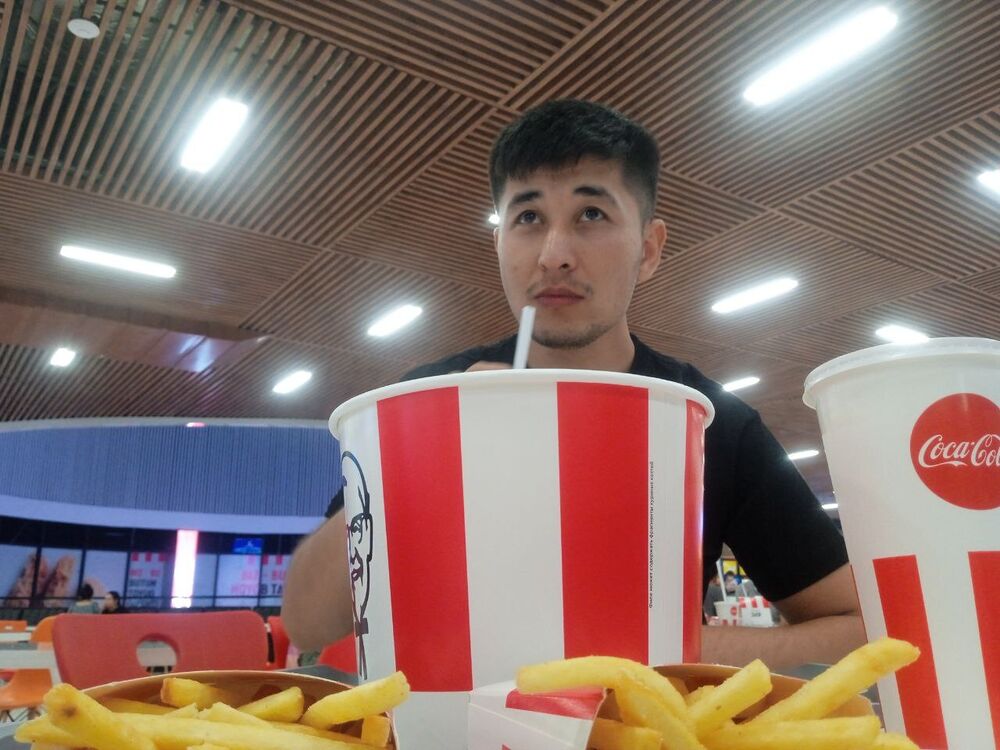  54643961  Javlonbek, 28 ,    