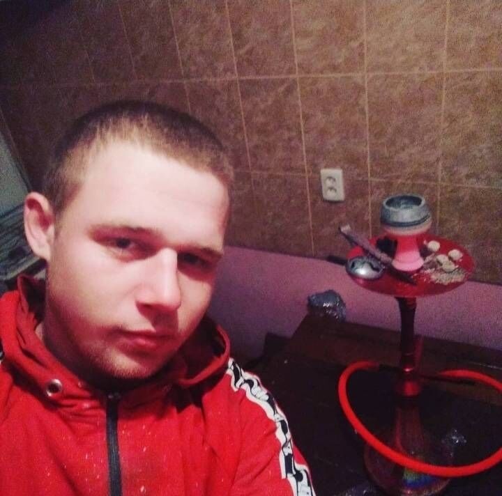  32249371  Kolan, 27 ,    