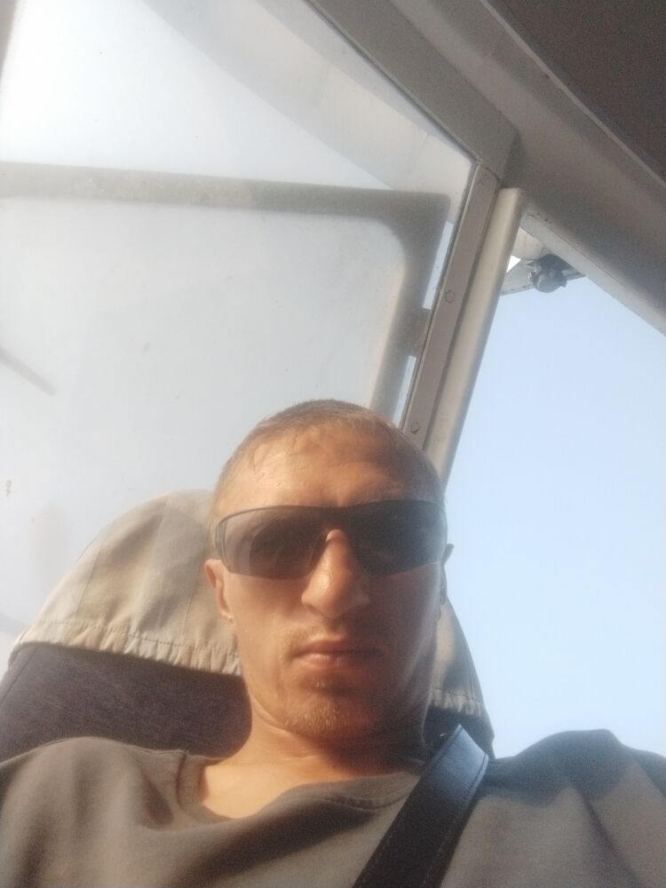  44908331  Evgenij, 28 ,    