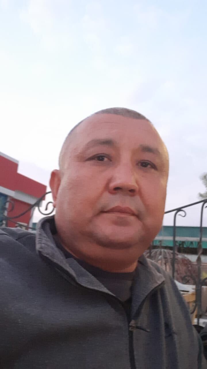  39502071  Almat, 45 ,    