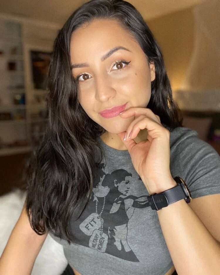  ,   Jenny boo, 32 ,   ,   