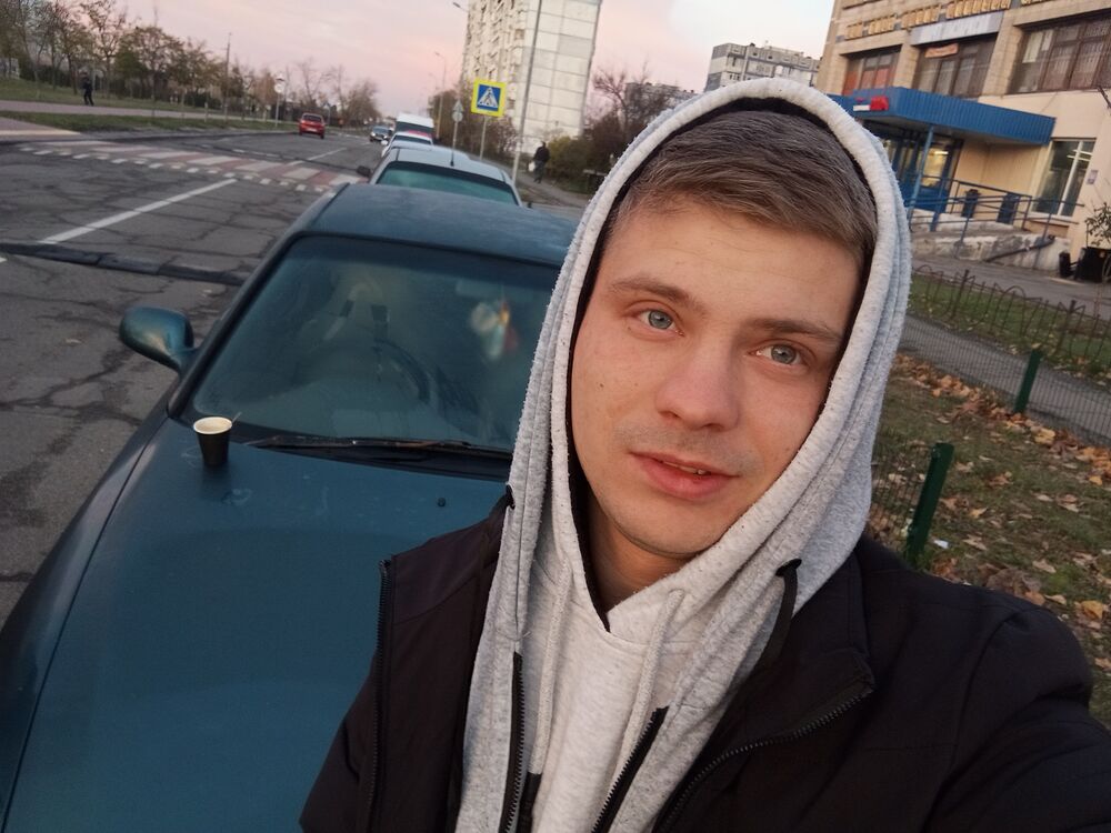 ,   Sergei, 27 ,   ,   