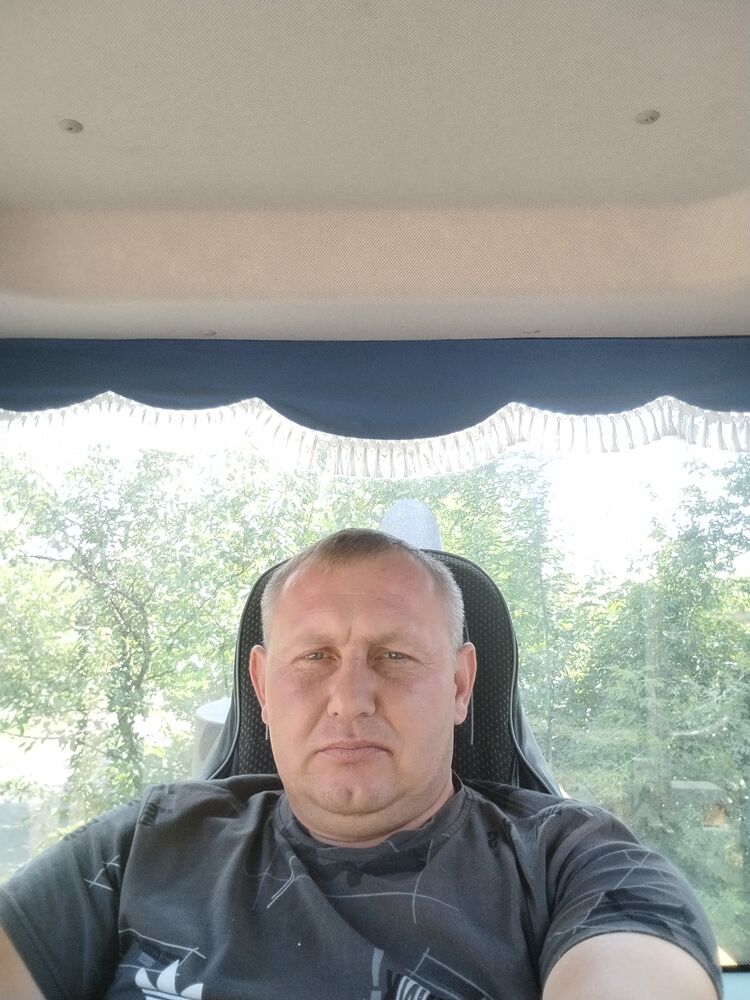  ,   Andrey, 37 ,   ,   , c 