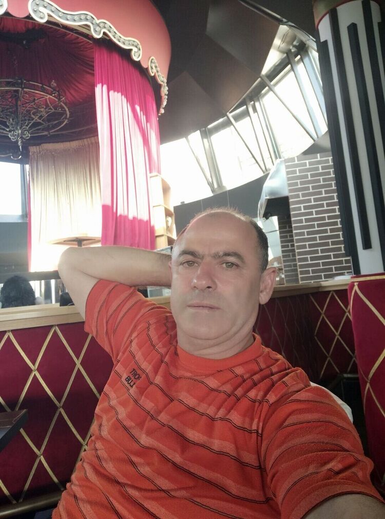  46482021  , 53 ,    
