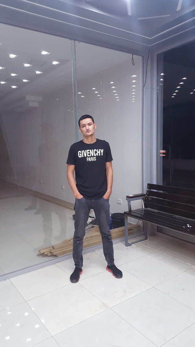  ,   Bobur, 31 ,     , c 