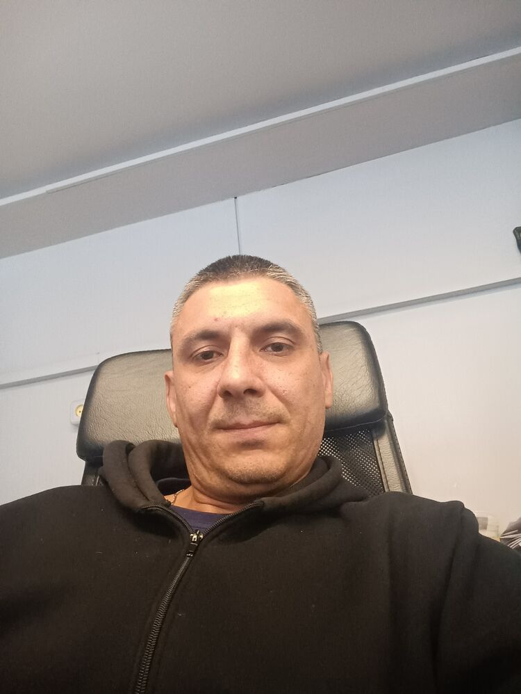  53529881  , 39 ,    