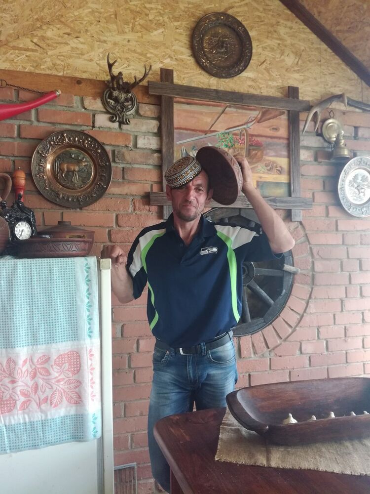  ,   Stepan, 53 ,   ,   , c 