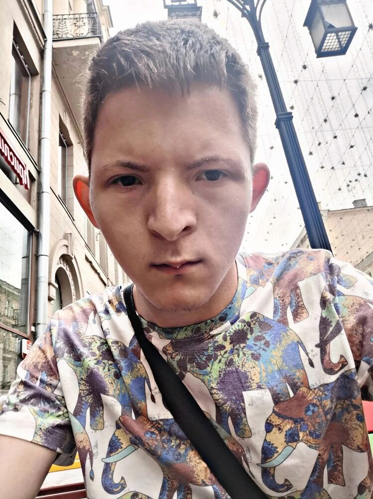  47734771  , 21 ,    
