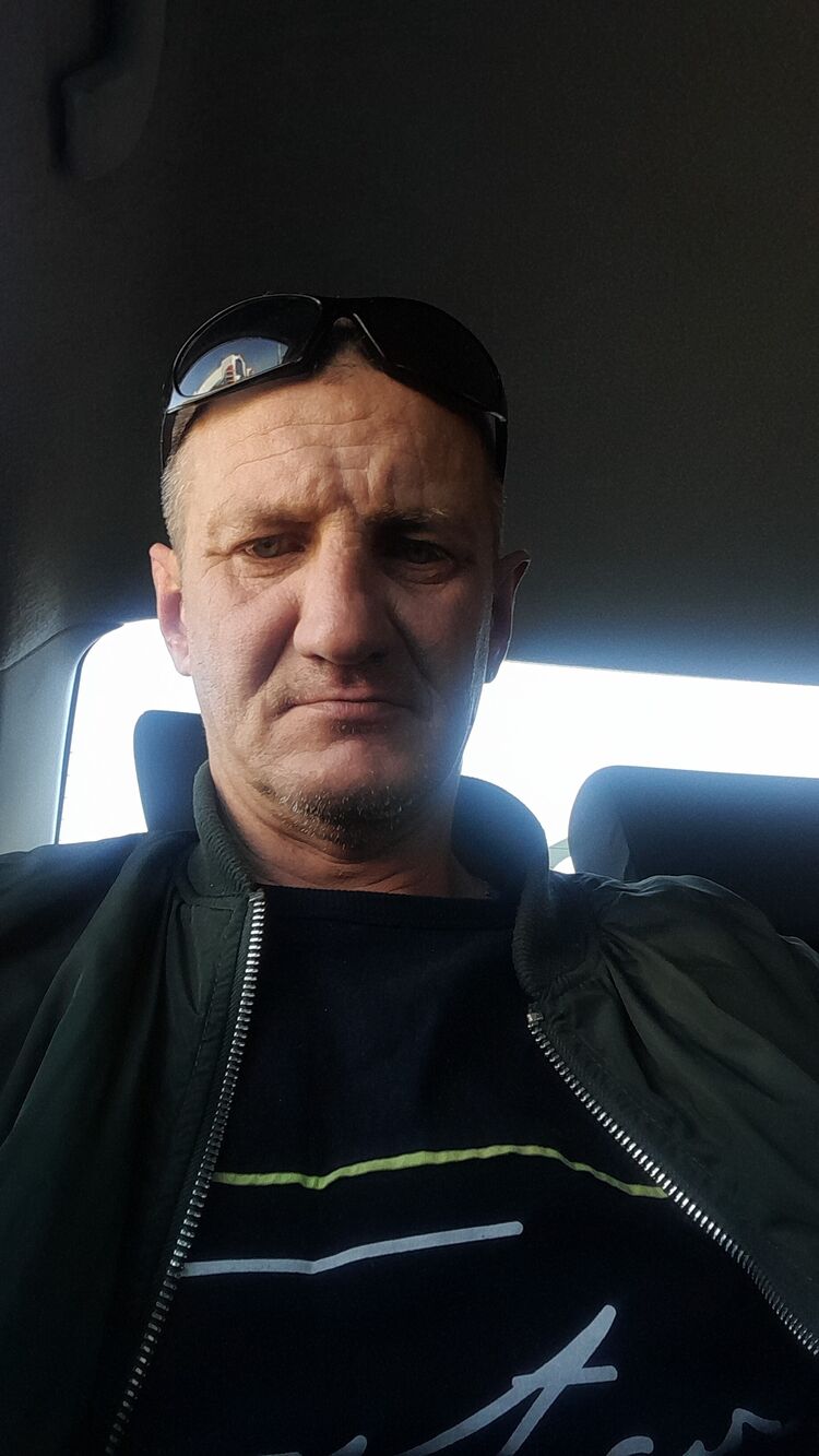  31663461  Aleksey, 50 ,    