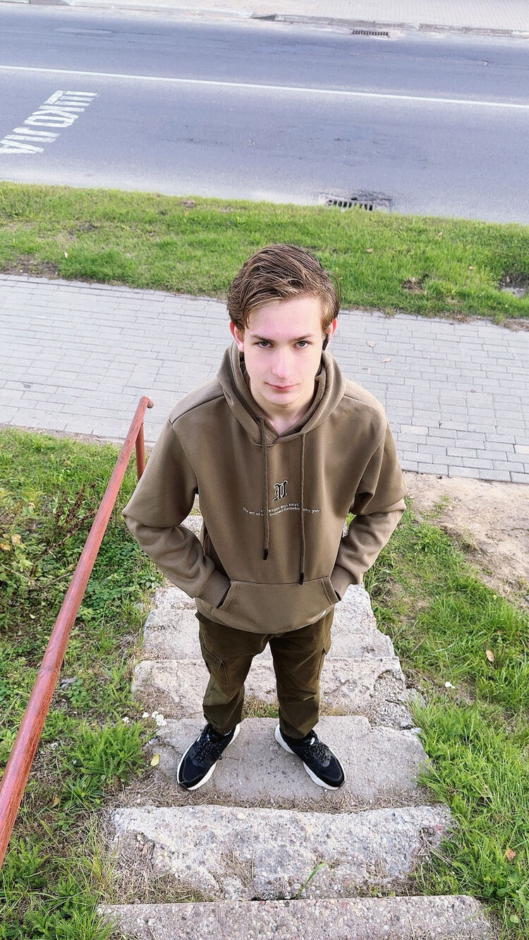  ,   , 19 ,     , c 