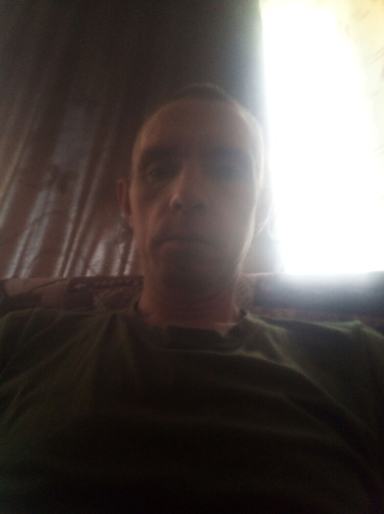  ,   Andrei, 40 ,     , c 