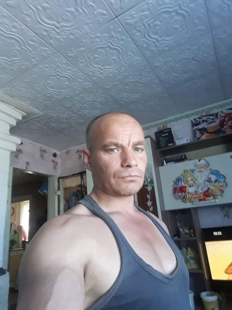  ,   Stepa, 44 ,   ,   , c , 