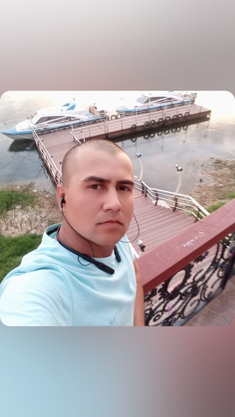  47058811  , 31 ,    