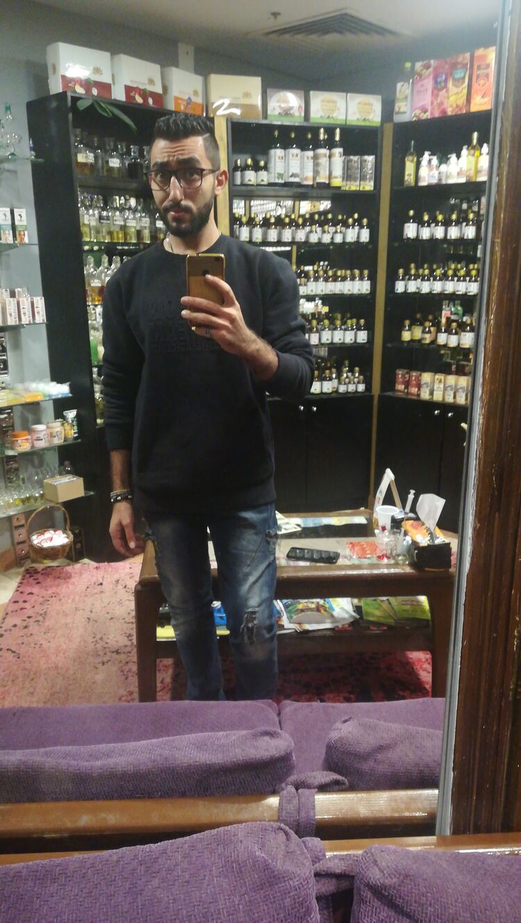  23126321  , 35 ,    Al Ghardaqah
