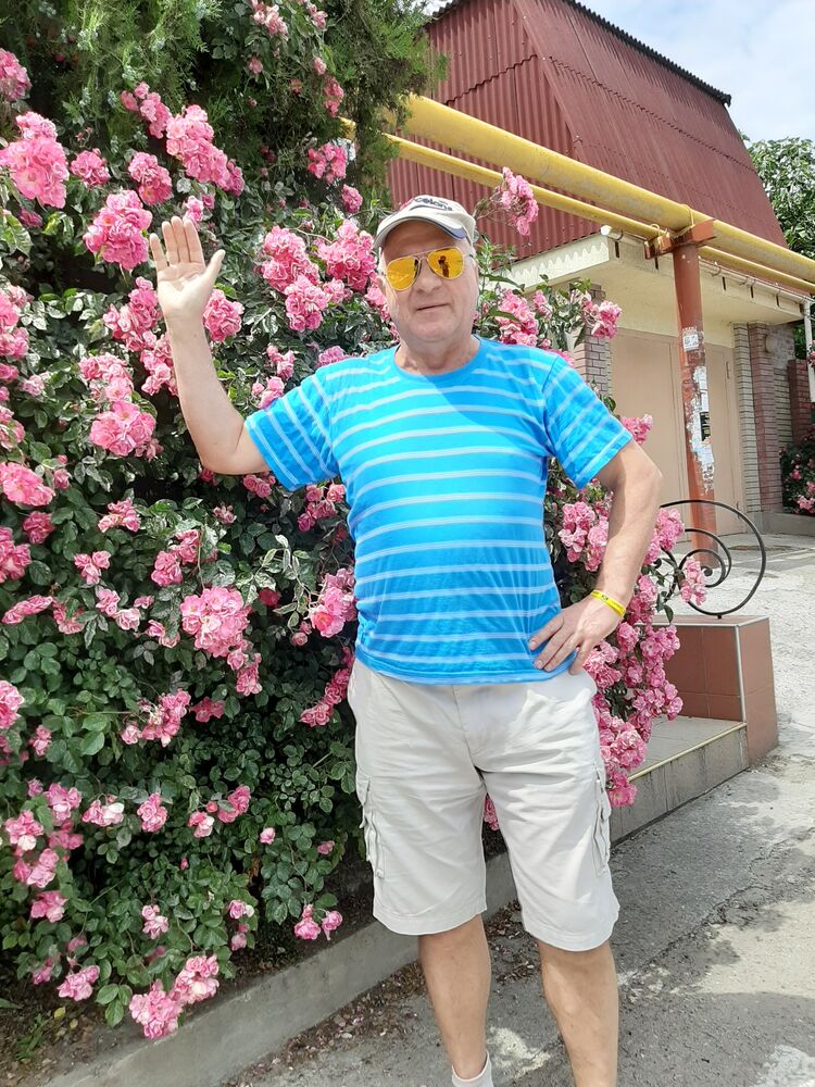  ,   Viktor s, 59 ,   ,   
