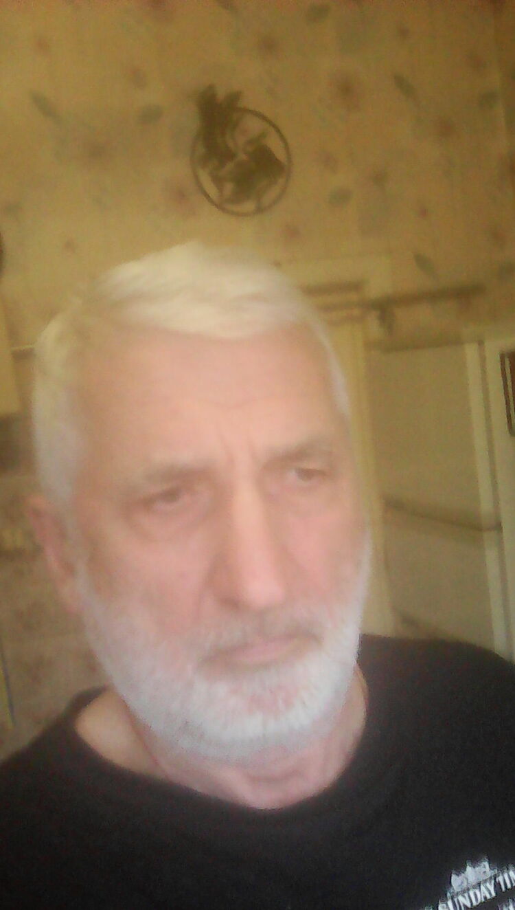  23160071  Oleg, 25 ,    