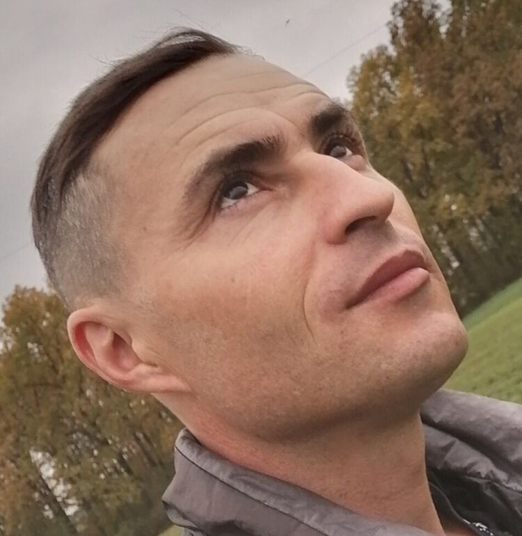  ,   Vitalie, 41 ,   ,   , c 
