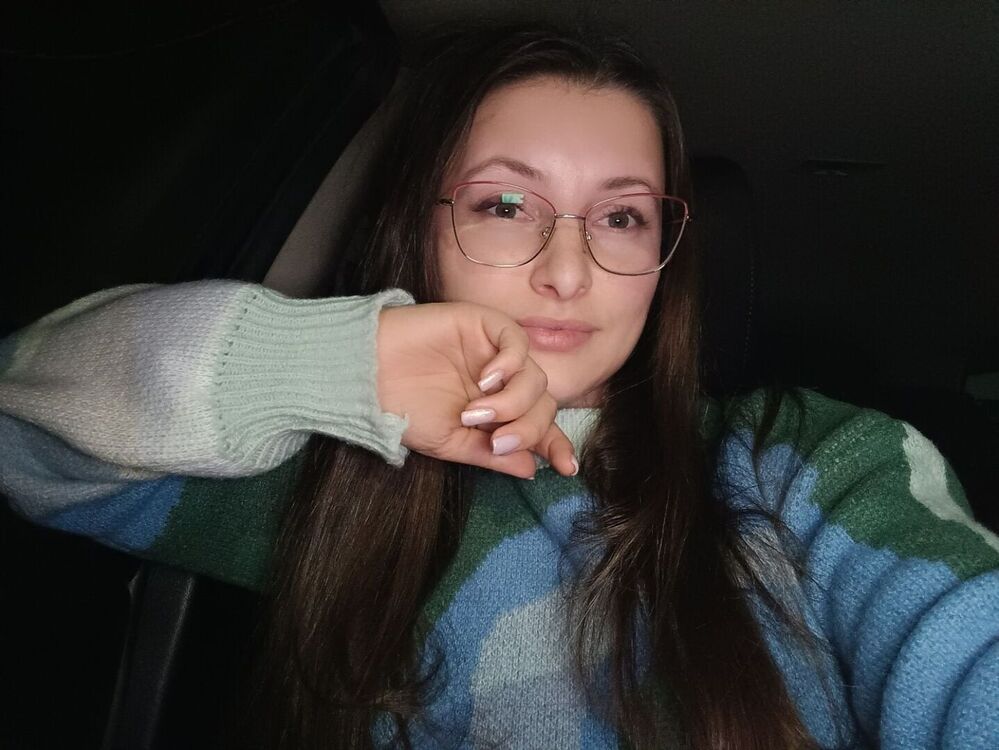  ,   Nika, 32 ,   c 