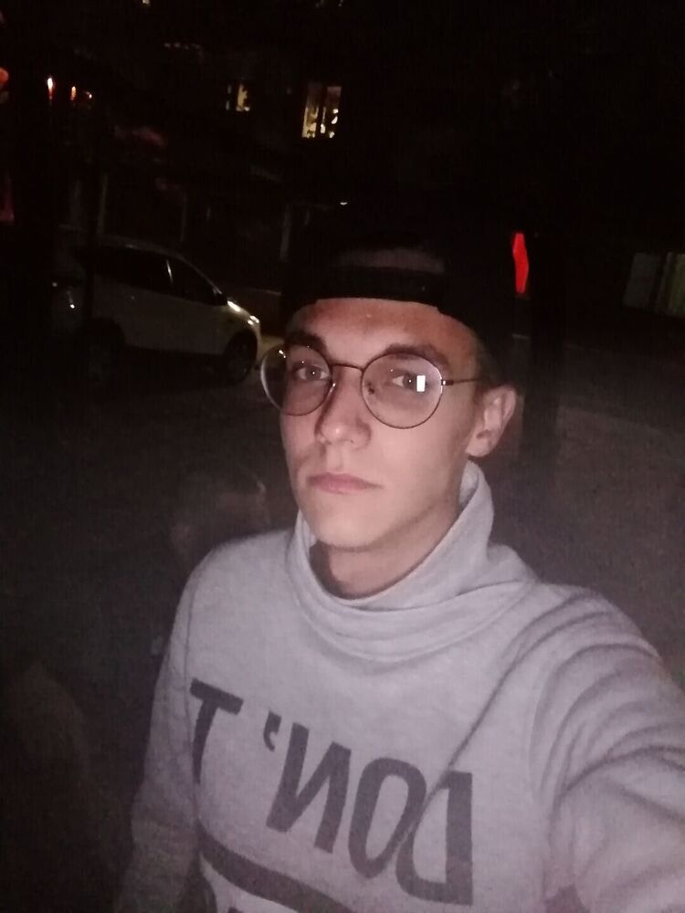  34247151  , 25 ,    