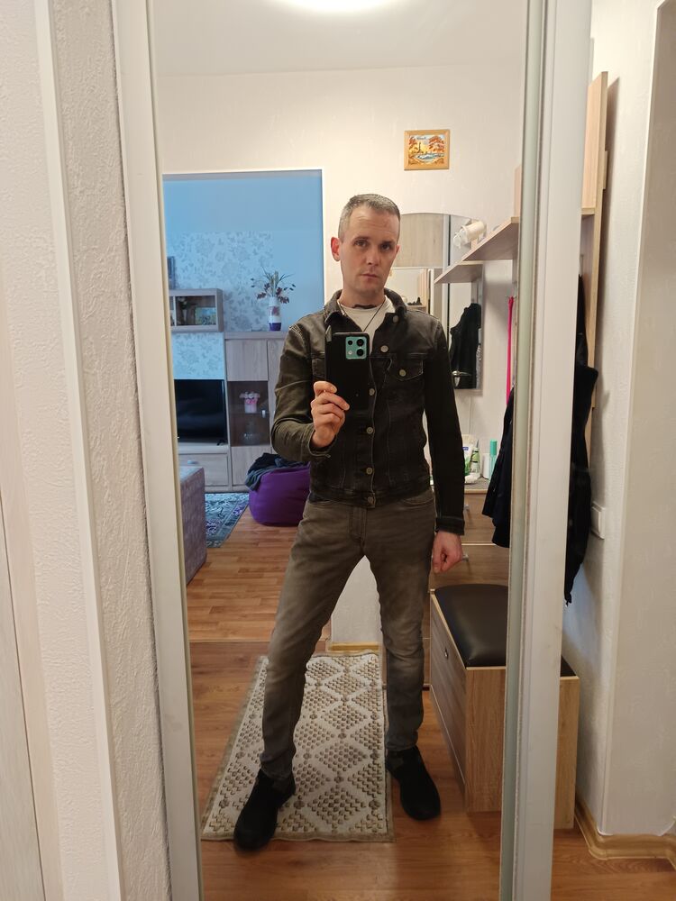  ,   Ljosik, 38 ,   ,   , c 