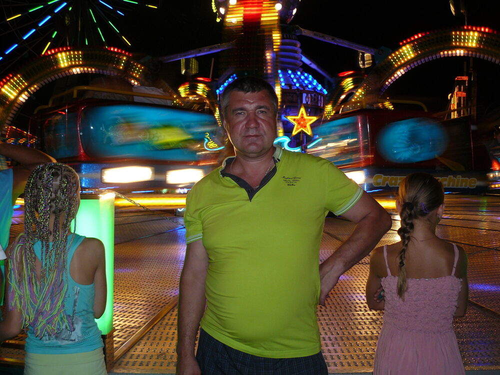  ,   Alekc, 58 ,   