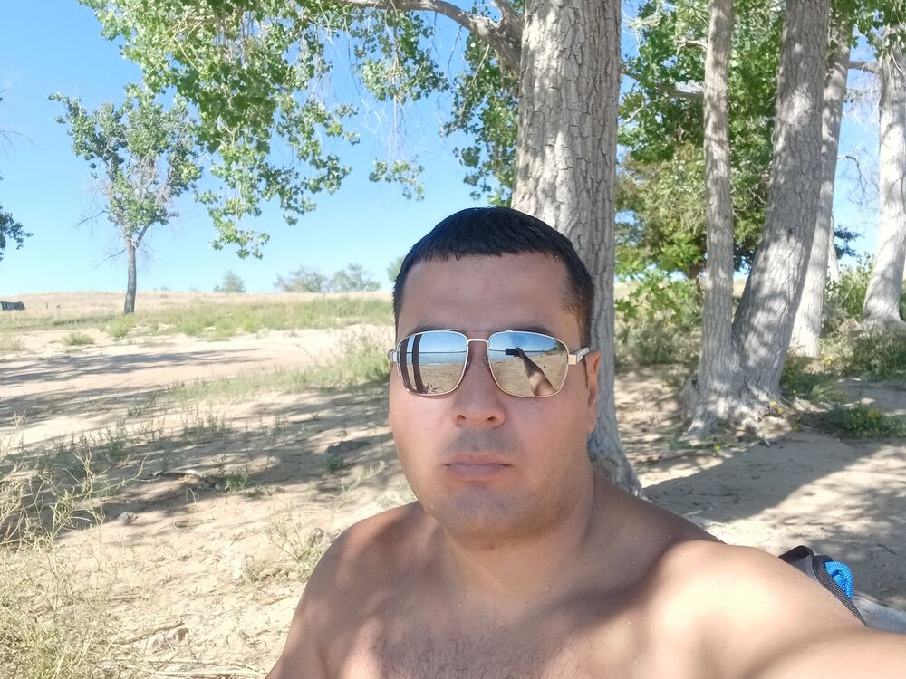  30233901  Mike, 38 ,    Commerce City