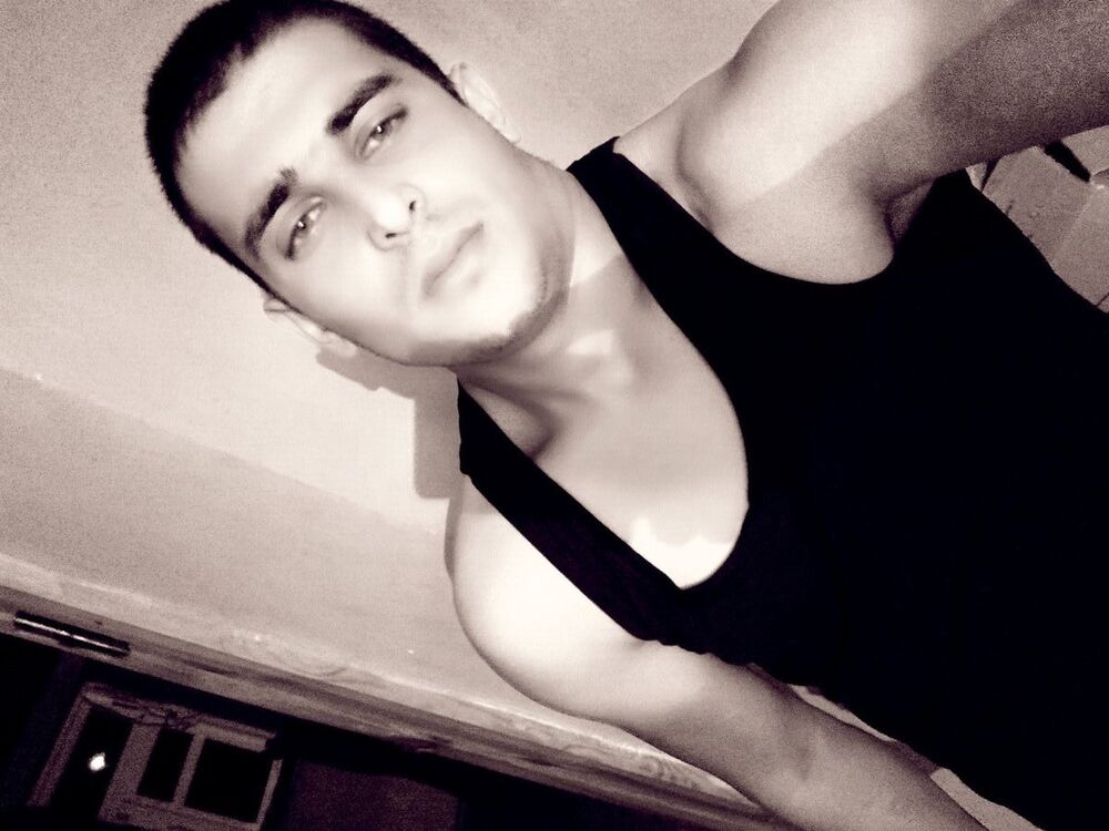  20431111  Ruslan, 27 ,    