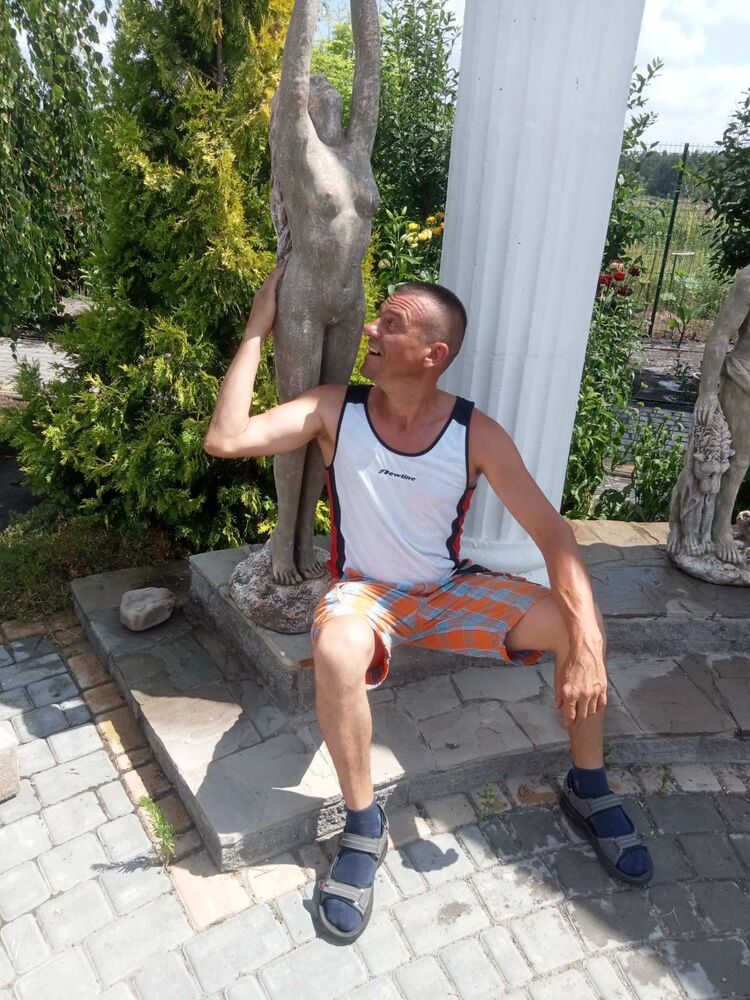  ,   Sova, 44 ,   