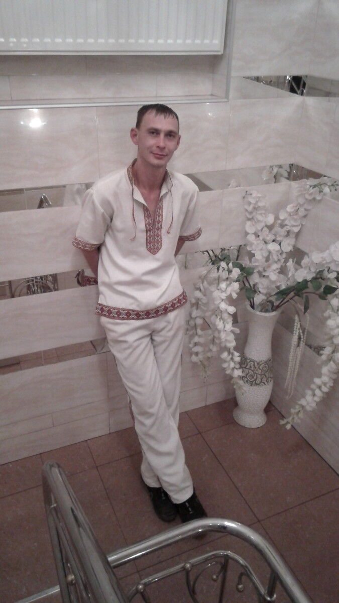  ,   Tolik, 38 ,   ,   , c 