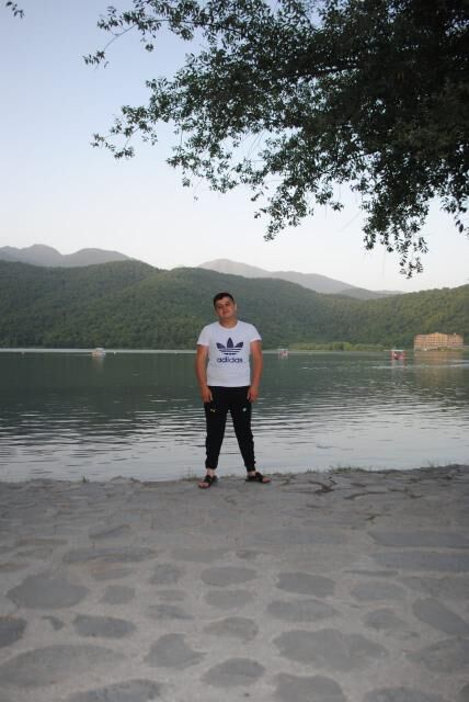  ,   Zohrab, 32 ,   ,   , c , 