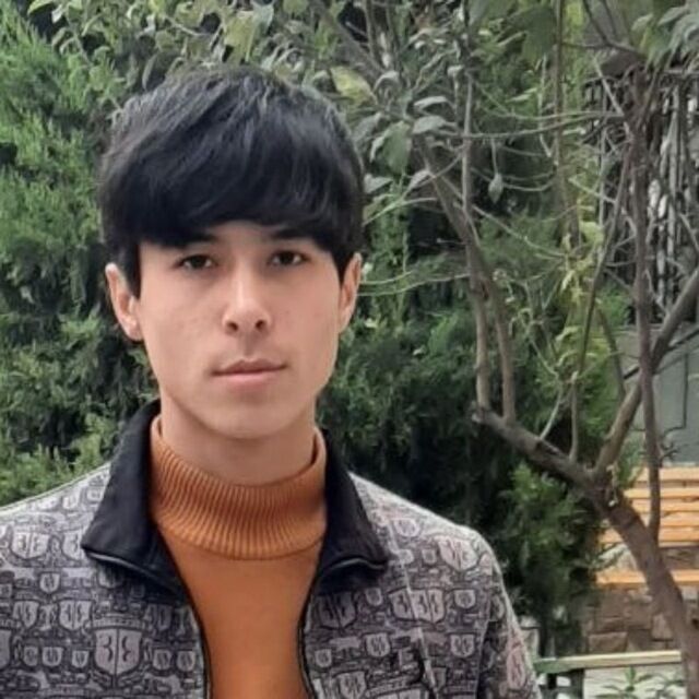  31173631  Kamron oka, 23 ,    