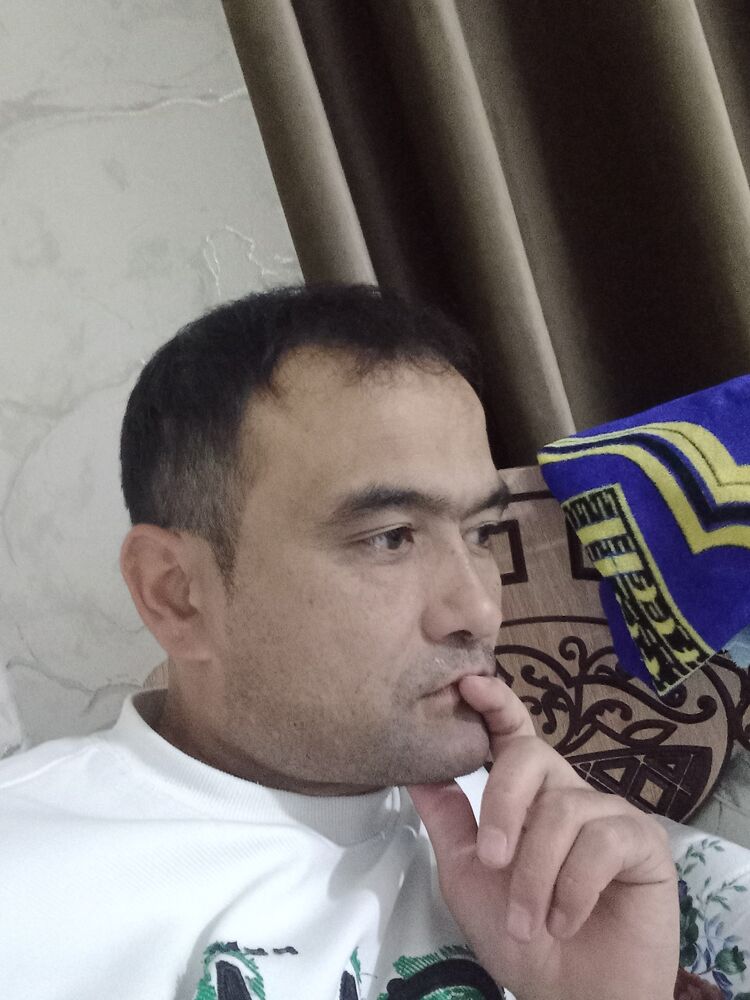  54538861  Amonov, 38 ,    