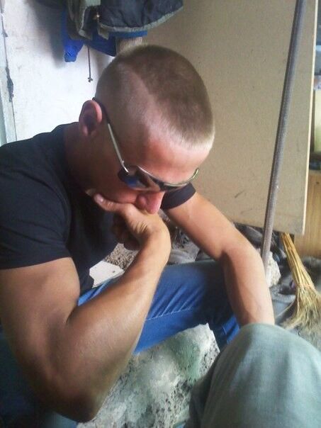  12640521  Vitaly, 31 ,    