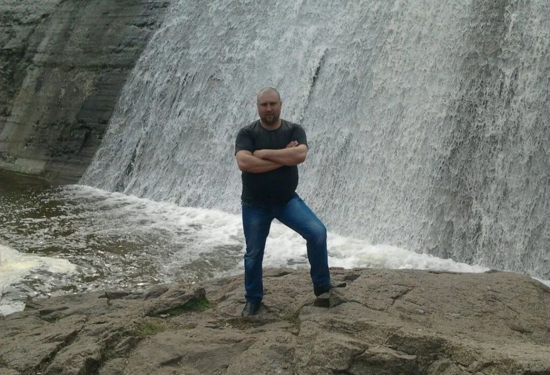   ,   Jorik, 40 ,   ,   