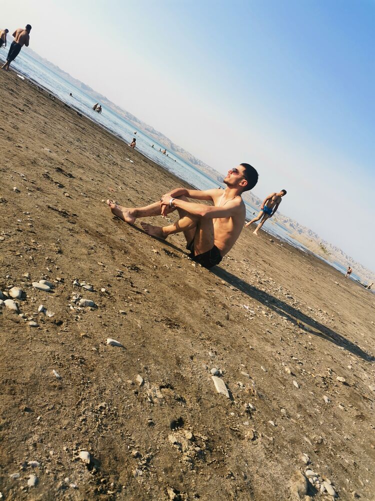  29546101  , 27 ,    